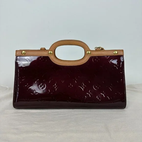 Louis Vuitton Amarante Monogram Vernis Roxbury Drive Bag - Picture 3 of 12